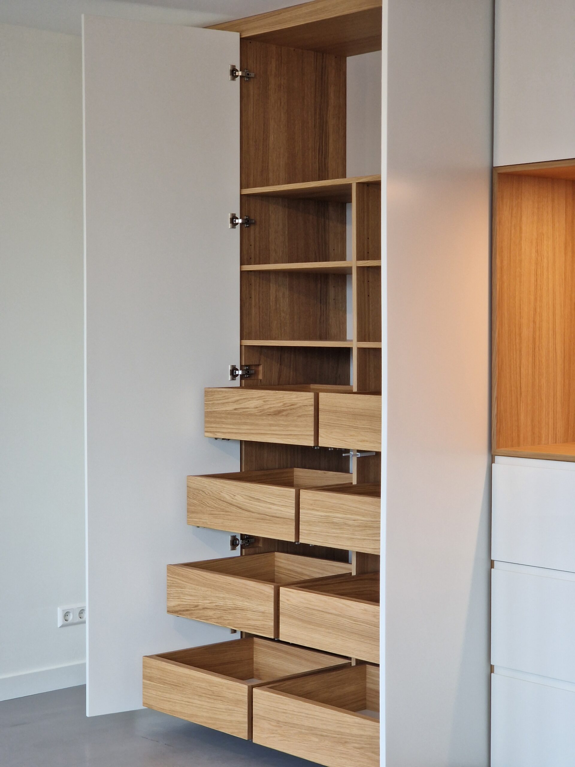 oak drawers